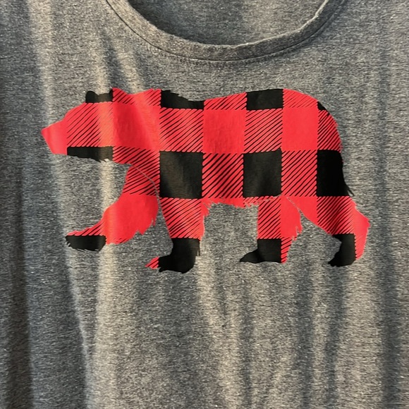 Women’s tank with buffalo plaid bear - Picture 2 of 3